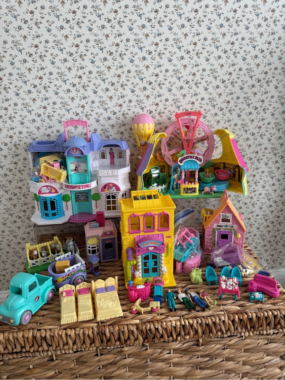 Fisher-Price sweet streets vintage LOT hospital candy company post office camp